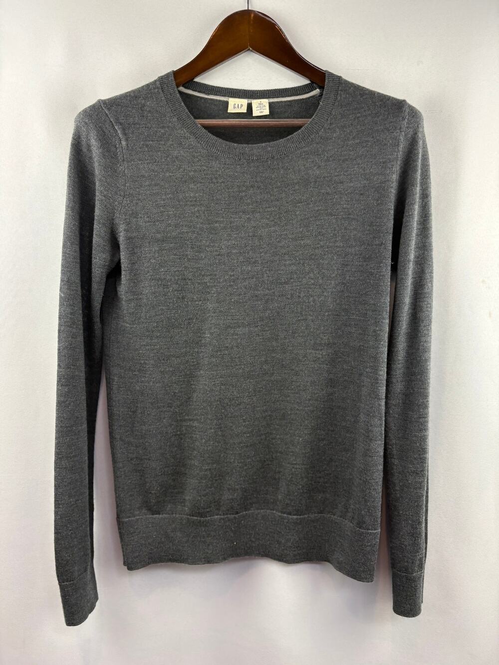 Women’s GAP Small Dark Gray Wool Crewneck